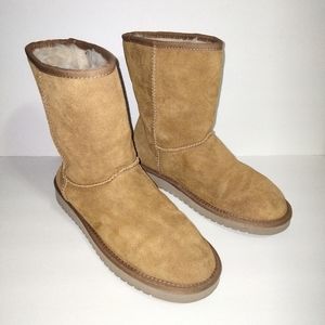 Koolaburra by ugg tan size 8